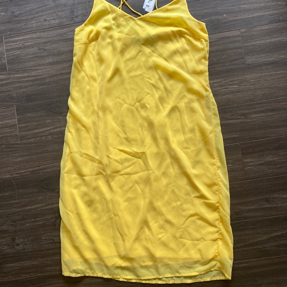 Yellow dress
